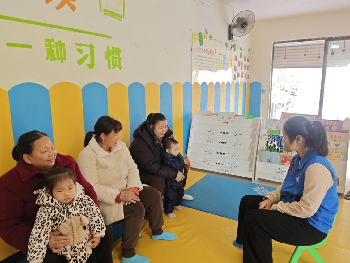 社工与社区家长访谈